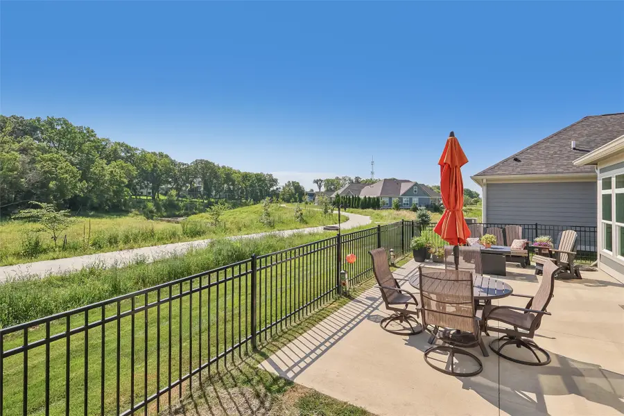 9934 Alexander Circle, West Des Moines, IA 50266 - #2