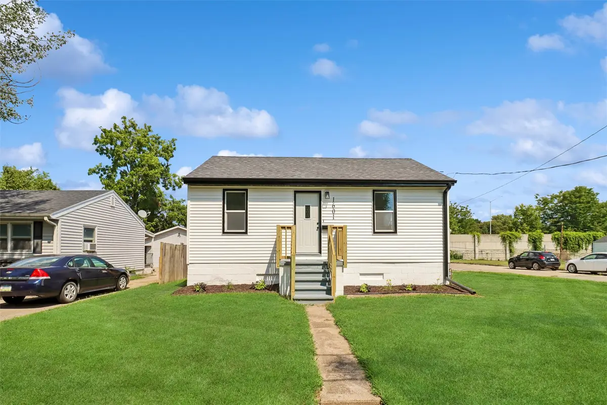 1601 E 21st Street, Des Moines, IA 50317 - #1