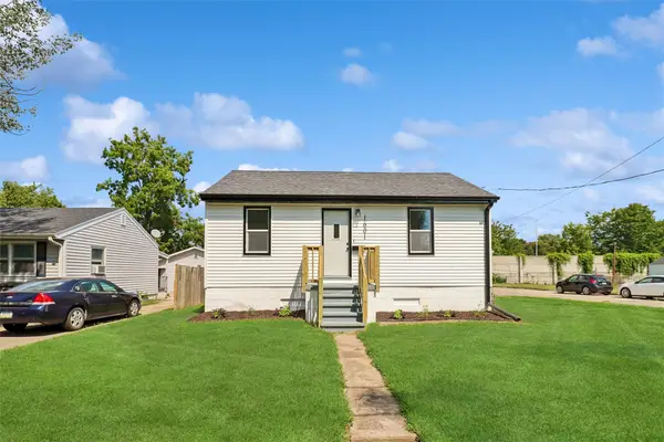1601 E 21st Street, Des Moines, IA 50317