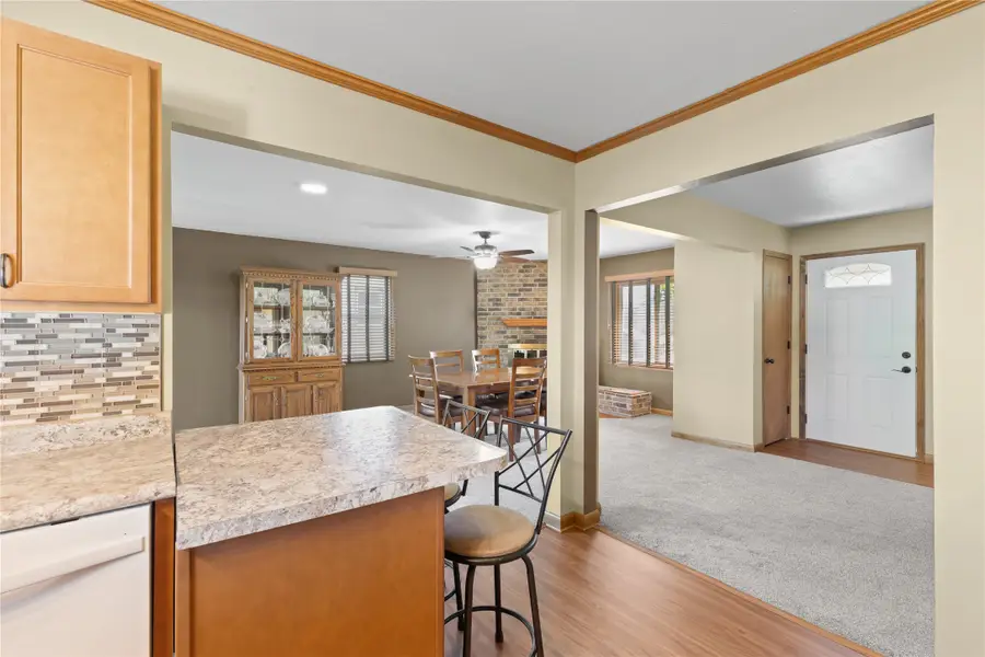 8022 Suncrest Drive, Des Moines, IA 50320 - #3