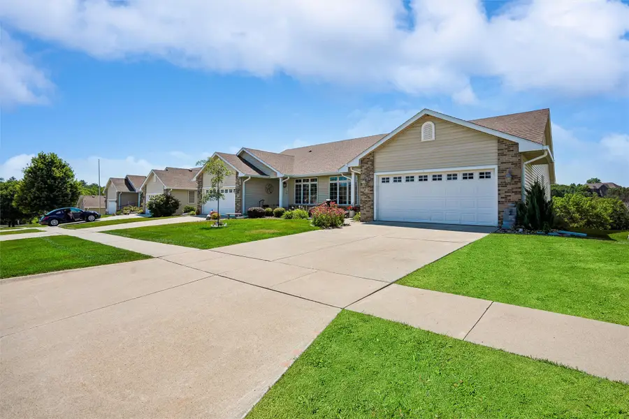 619 Trail Ridge Road, Indianola, IA 50125 - #2