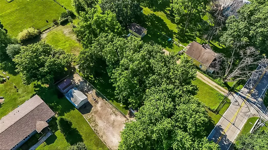 4571 E 38th Street, Des Moines, IA 50317 - #3