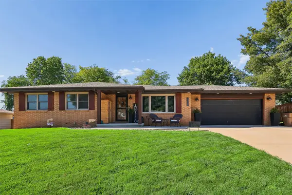 1035 Market Street, Carlisle, IA 50047