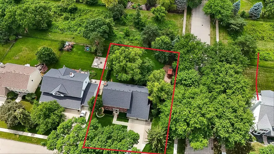 6035 Nottingham Drive, Johnston, IA 50131 - #3