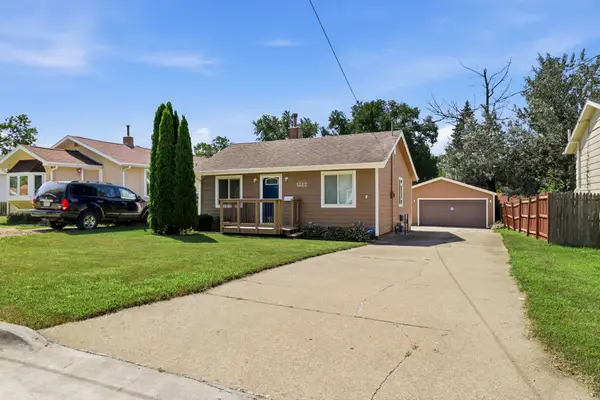 1322 Bundy Street, Des Moines, IA 50315