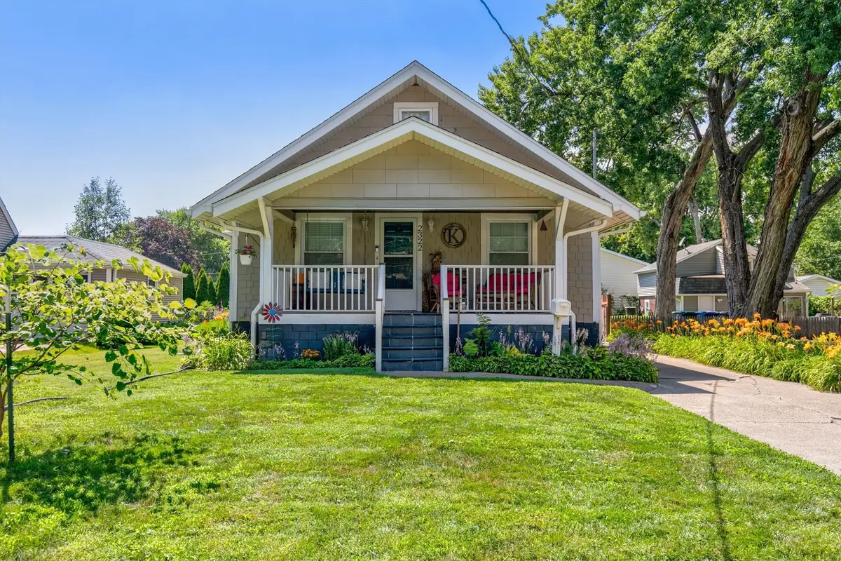 2322 45th Street, Des Moines, IA 50310 - #1