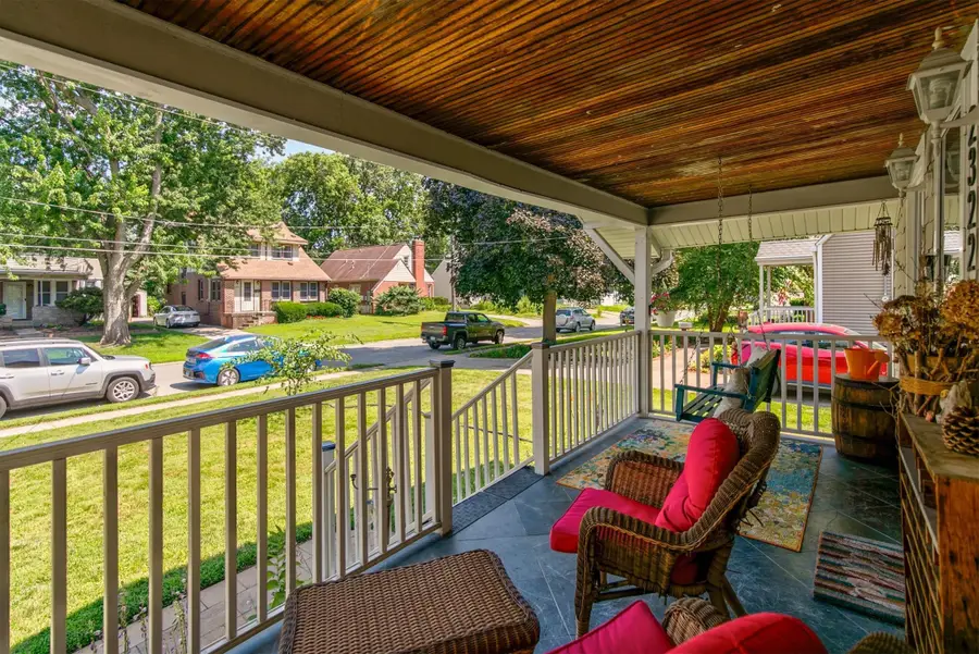 2322 45th Street, Des Moines, IA 50310 - #3