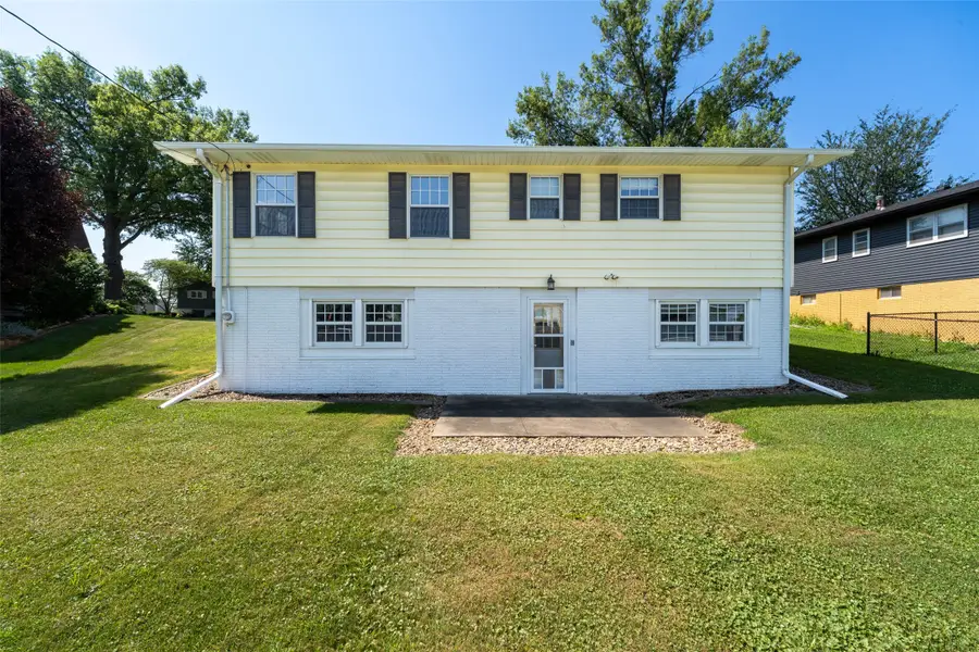212 Rainbow Drive, Marshalltown, IA 50158 - #3