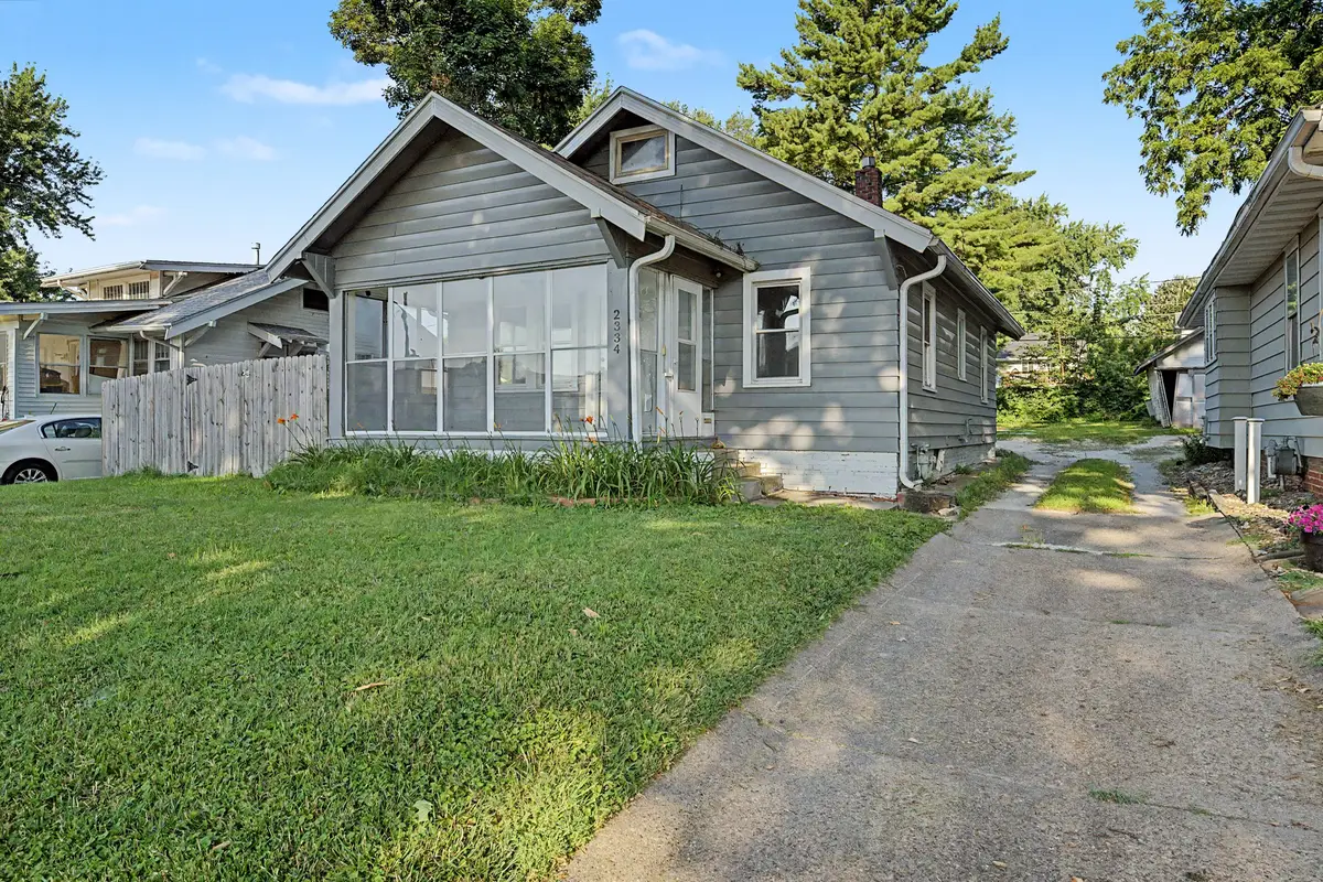 2334 York Street, Des Moines, IA 50316 - #1