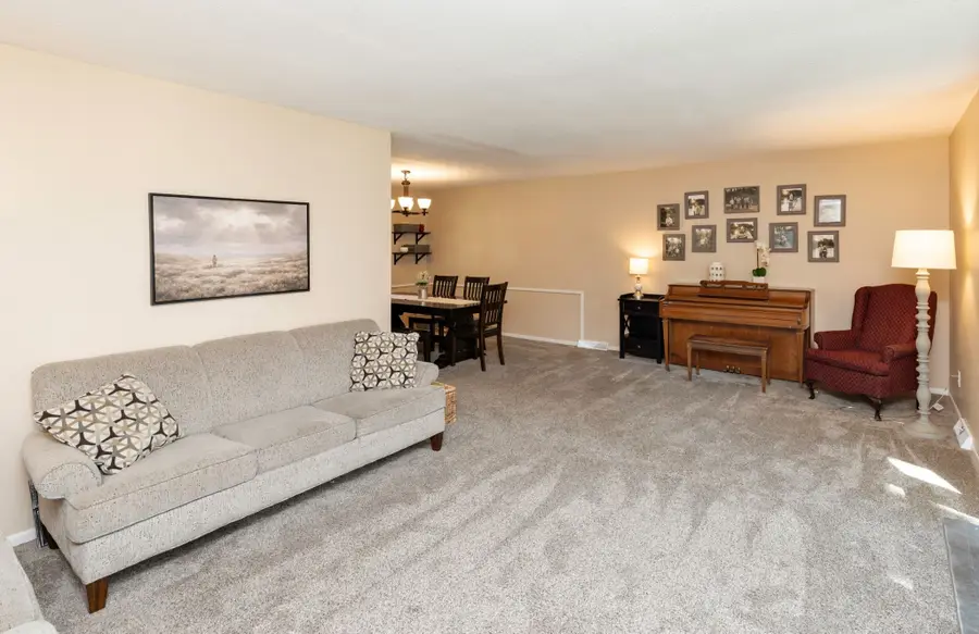 1228 31st Street, West Des Moines, IA 50266 - #3