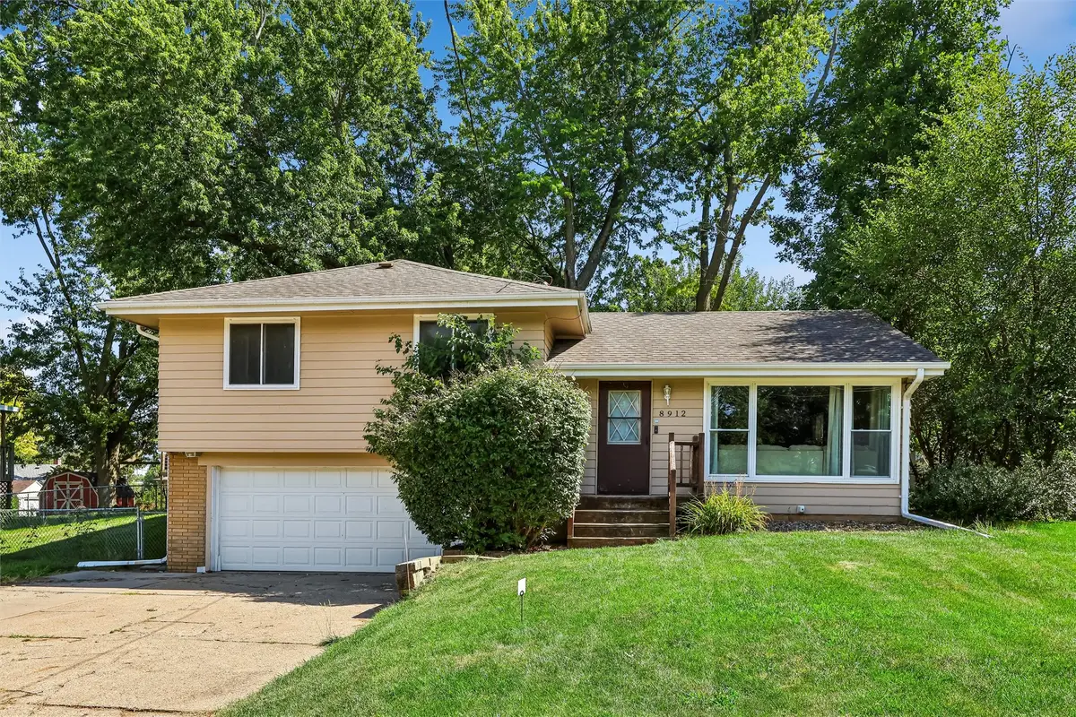 8912 Urbandale Avenue, Urbandale, IA 50322 - #1