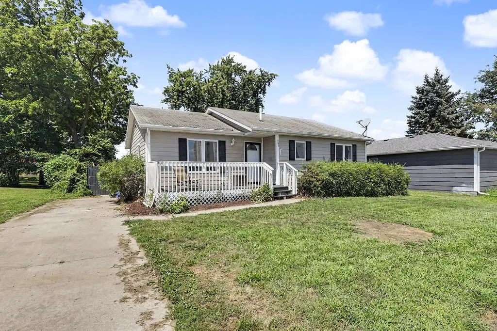 707 N 4th Street, Indianola, IA 50125 - #1