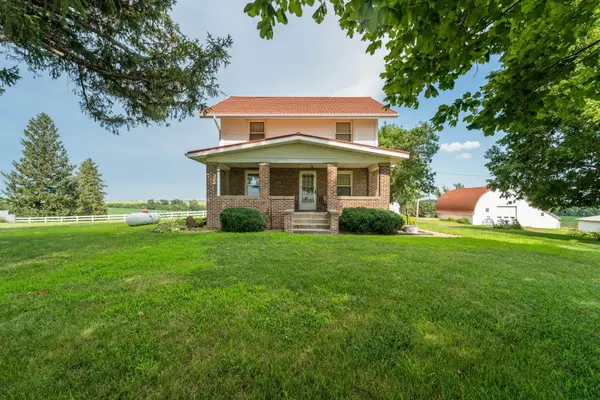 524 E 60th Street N, Newton, IA 50208