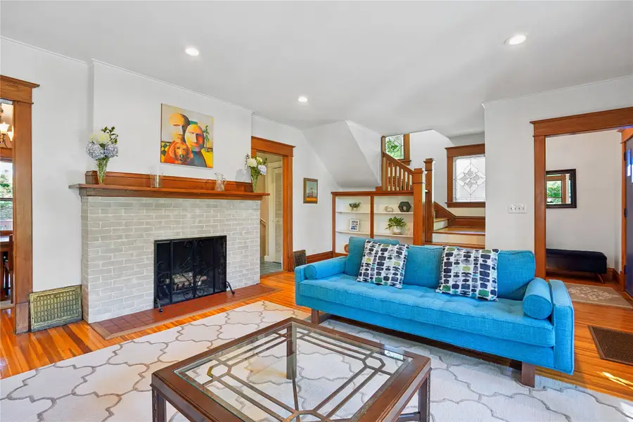 120 Glenview Drive, Des Moines, IA 50312 - #3