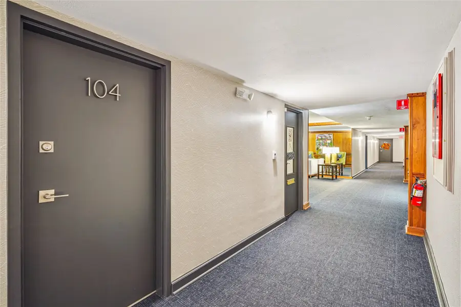 3663 Grand Avenue #104, Des Moines, IA 50312 - #3