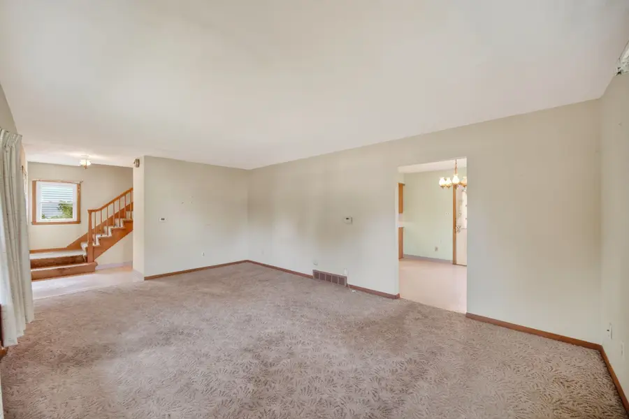 4308 69th Street, Urbandale, IA 50322 - #3