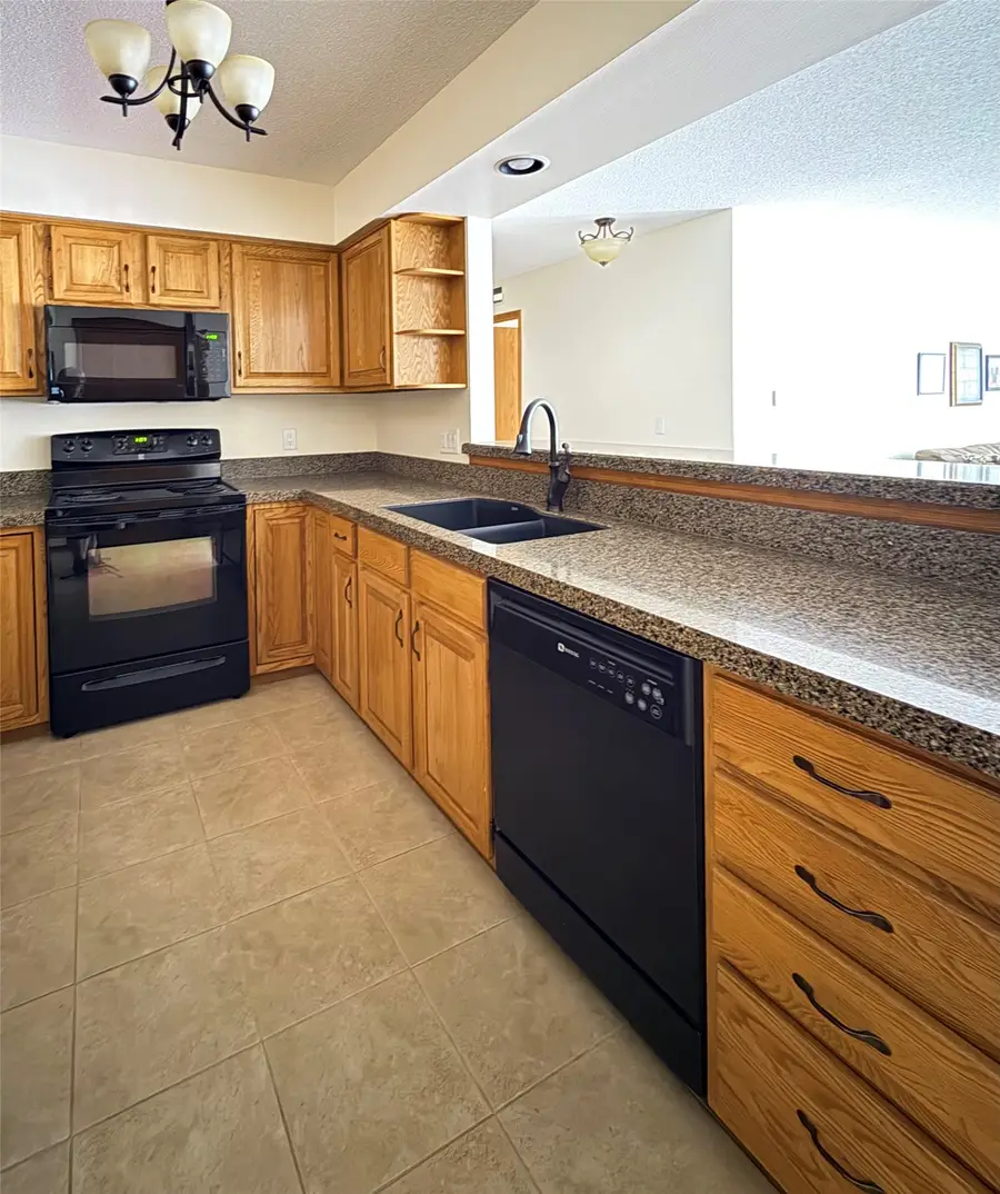 409 SE Delaware Avenue #211, Ankeny, IA 50021 - #3