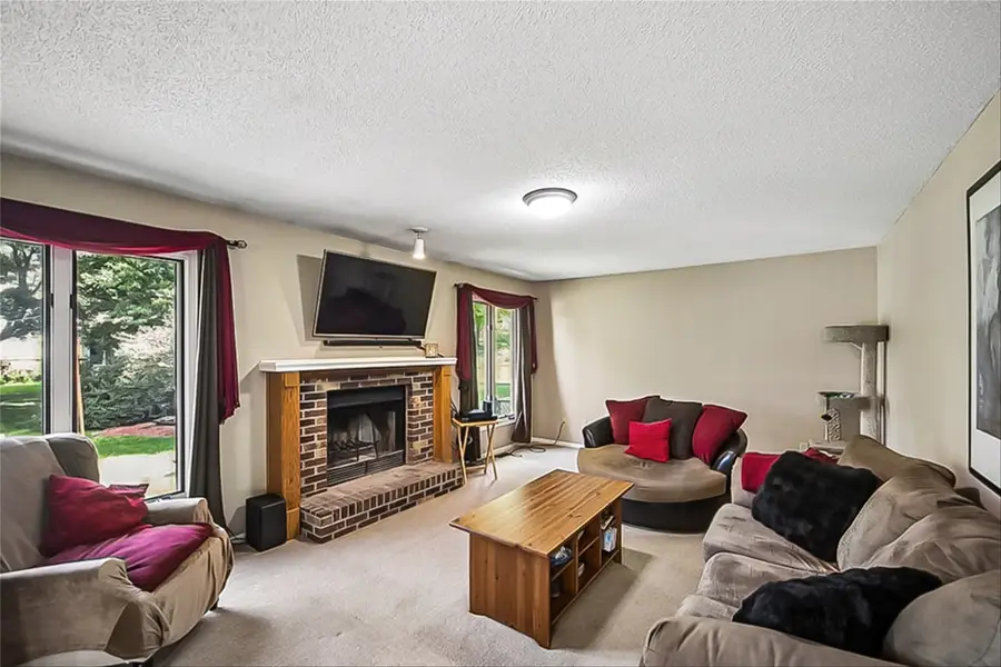 373 58th Court, West Des Moines, IA 50266 - #3