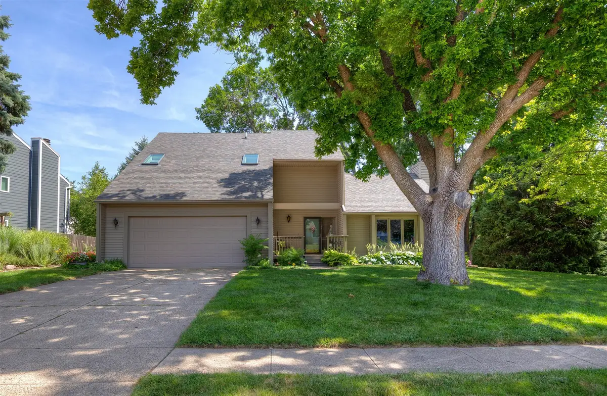 801 52nd Place, West Des Moines, IA 50265 - #1