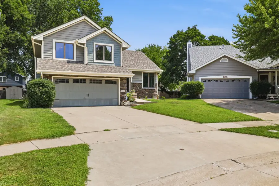 129 29th Court, West Des Moines, IA 50265 - #3
