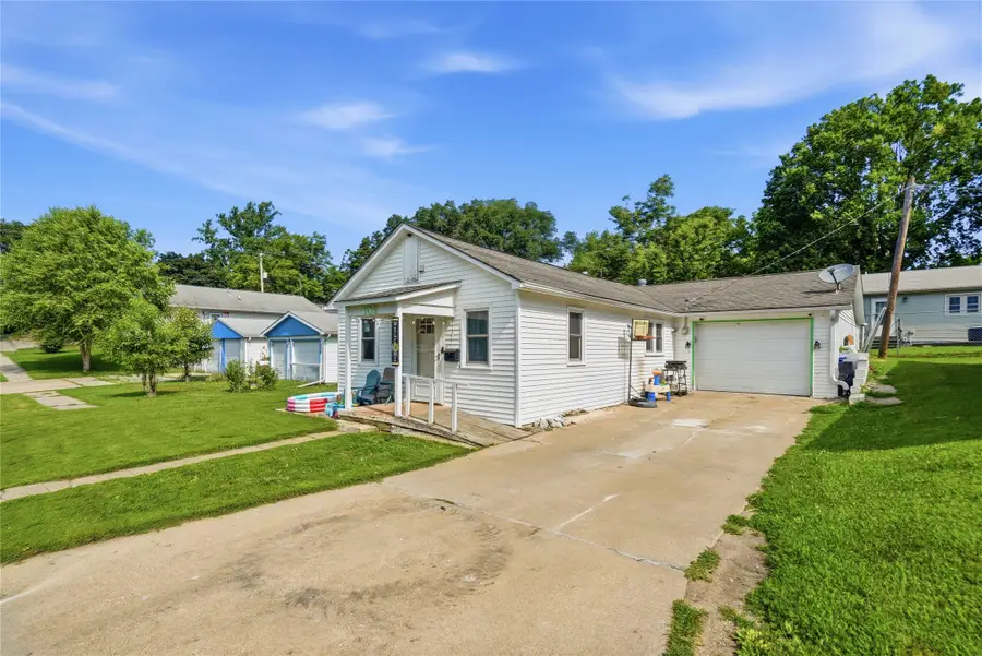 109 W Madison Street, Knoxville, IA 50138 - #2