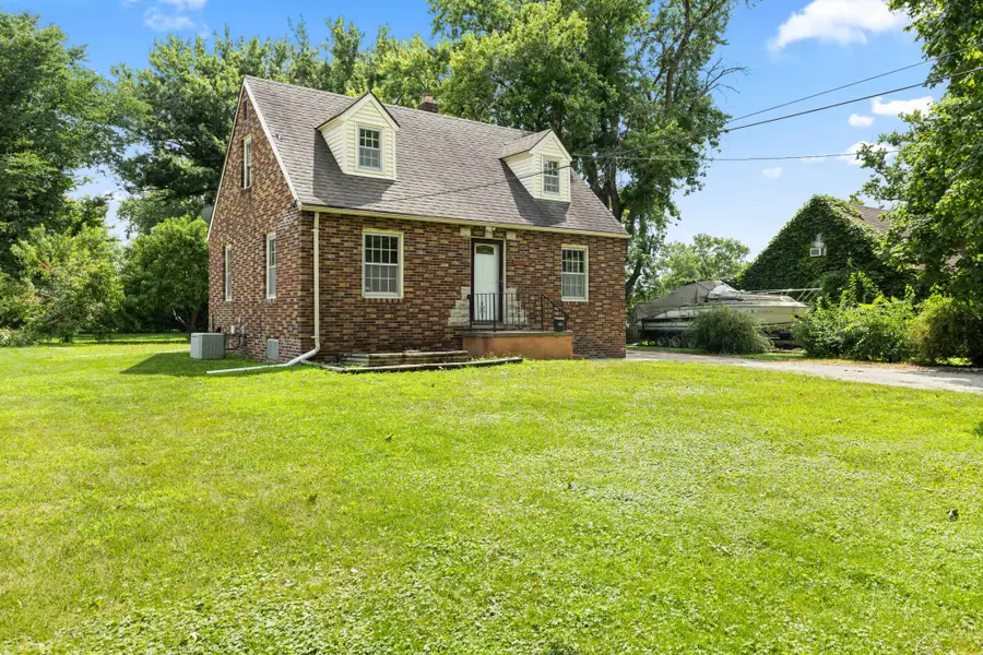 1608 Southlawn Drive, Des Moines, IA 50315 - #2
