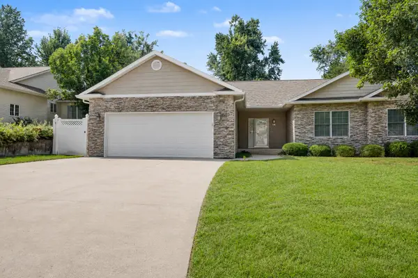 18 Weaver Drive, Ottumwa, IA 52501