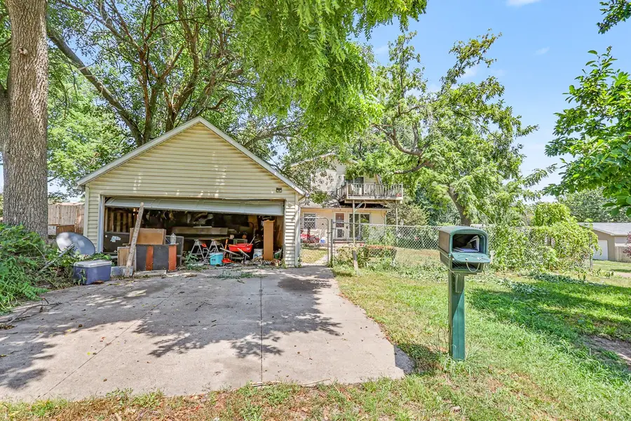 325 N 5th Street, Oskaloosa, IA 52577 - #2