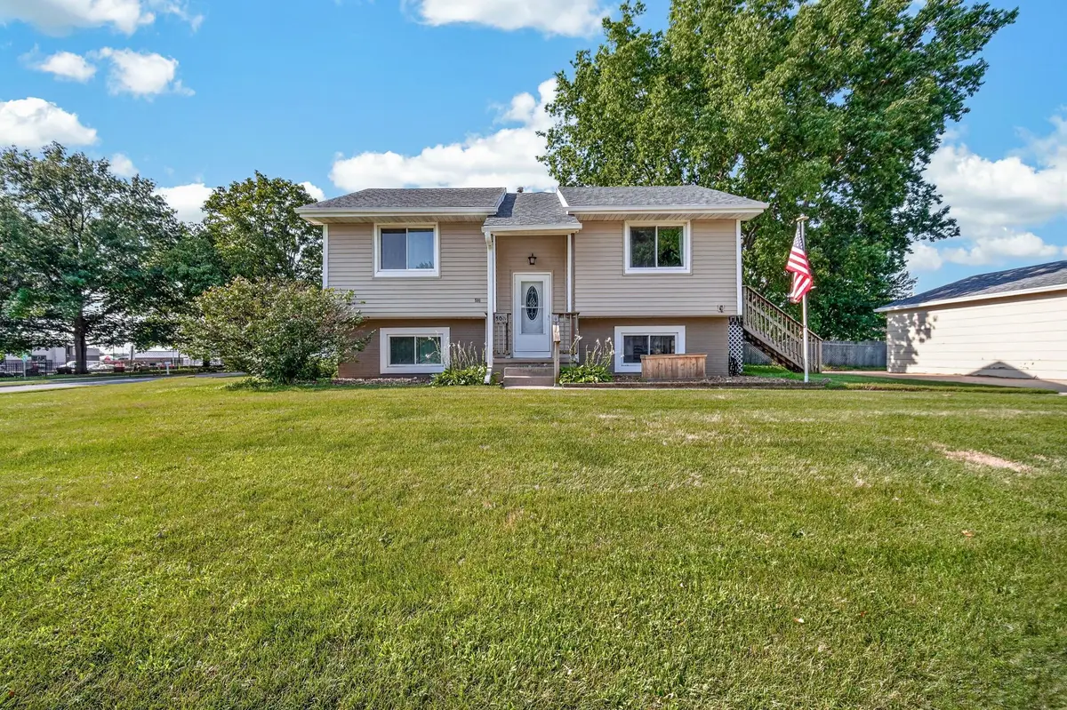 500 John Goodhue Drive, Carlisle, IA 50047 - #1