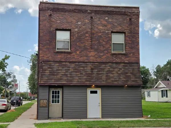 2447 E Walnut Street, Des Moines, IA 50317