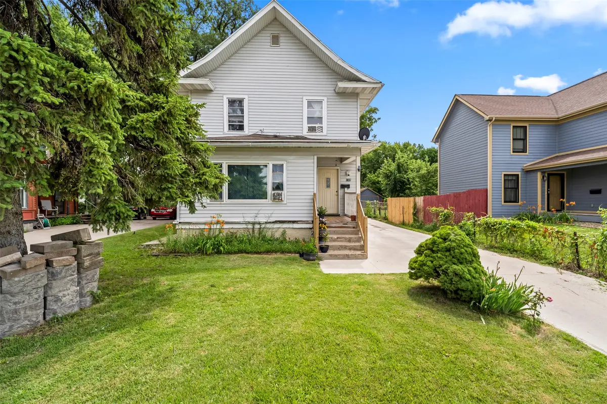 1359 Pennsylvania Avenue, Des Moines, IA 50316 - #1