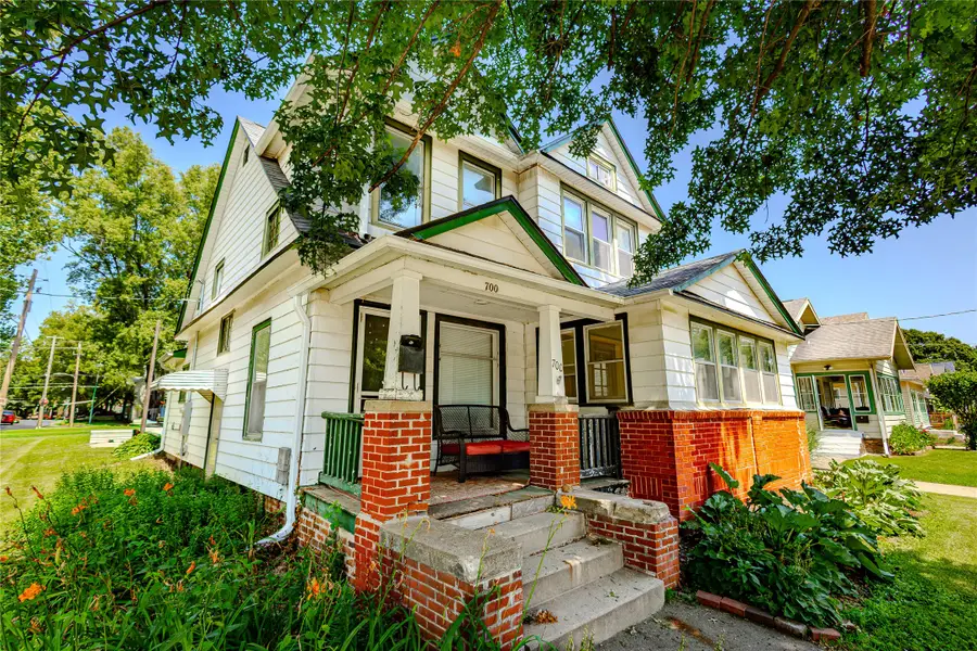 700 Arthur Avenue, Des Moines, IA 50316 - #2