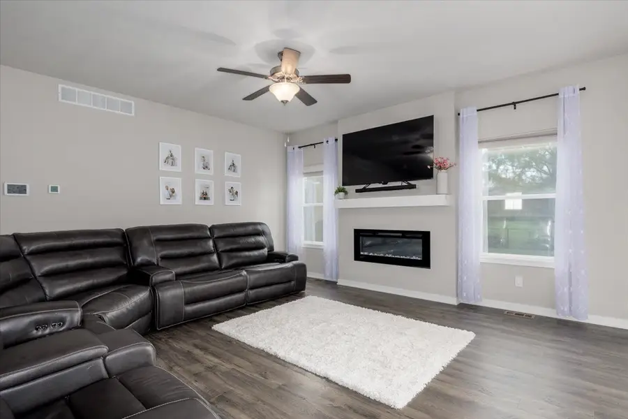 1204 Joshua Drive Se, Bondurant, IA 50035 - #3