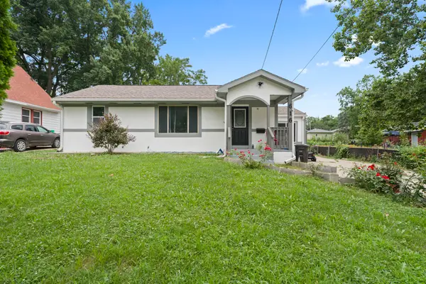 616 Creston Avenue, Des Moines, IA 50315