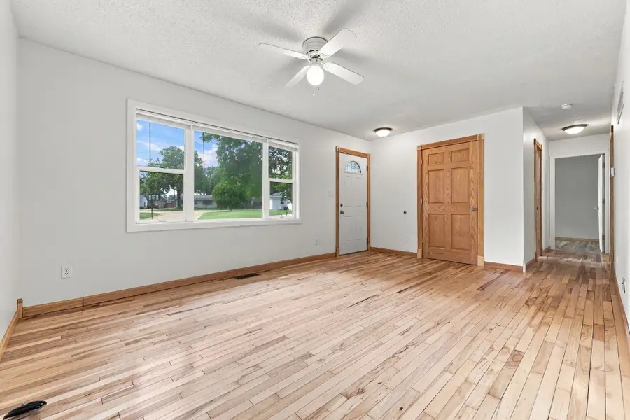 309 Colorado Circle, Ames, IA 50014 - #2