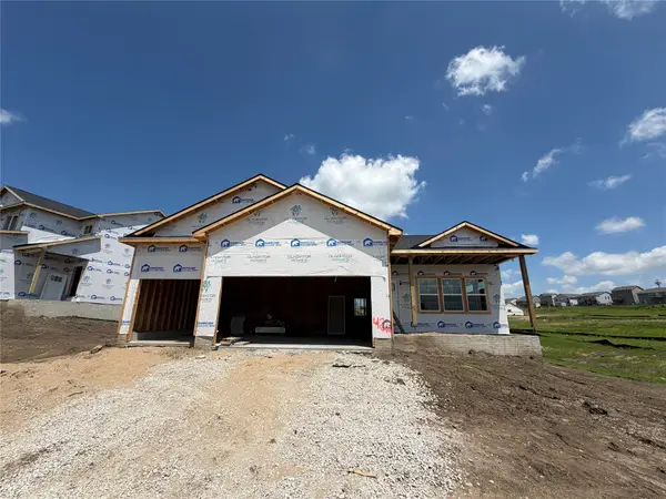 420 S Walnut Drive, Norwalk, IA 50211
