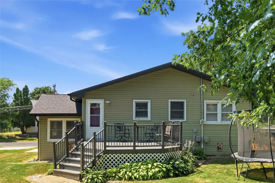 926 Prairie Street, Grinnell, IA 50112 - #2