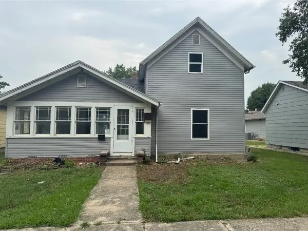 208 S 3rd Street, Laurens, IA 50554