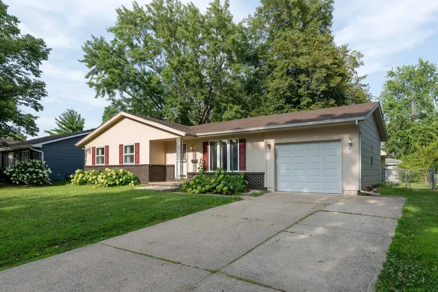 617 NW Beechwood Street, Ankeny, IA 50023 - #2