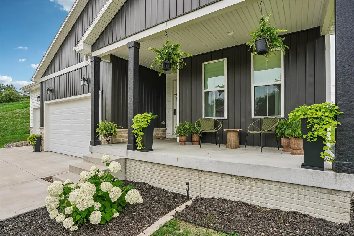 1302 S L Court, Indianola, IA 50125 - #1
