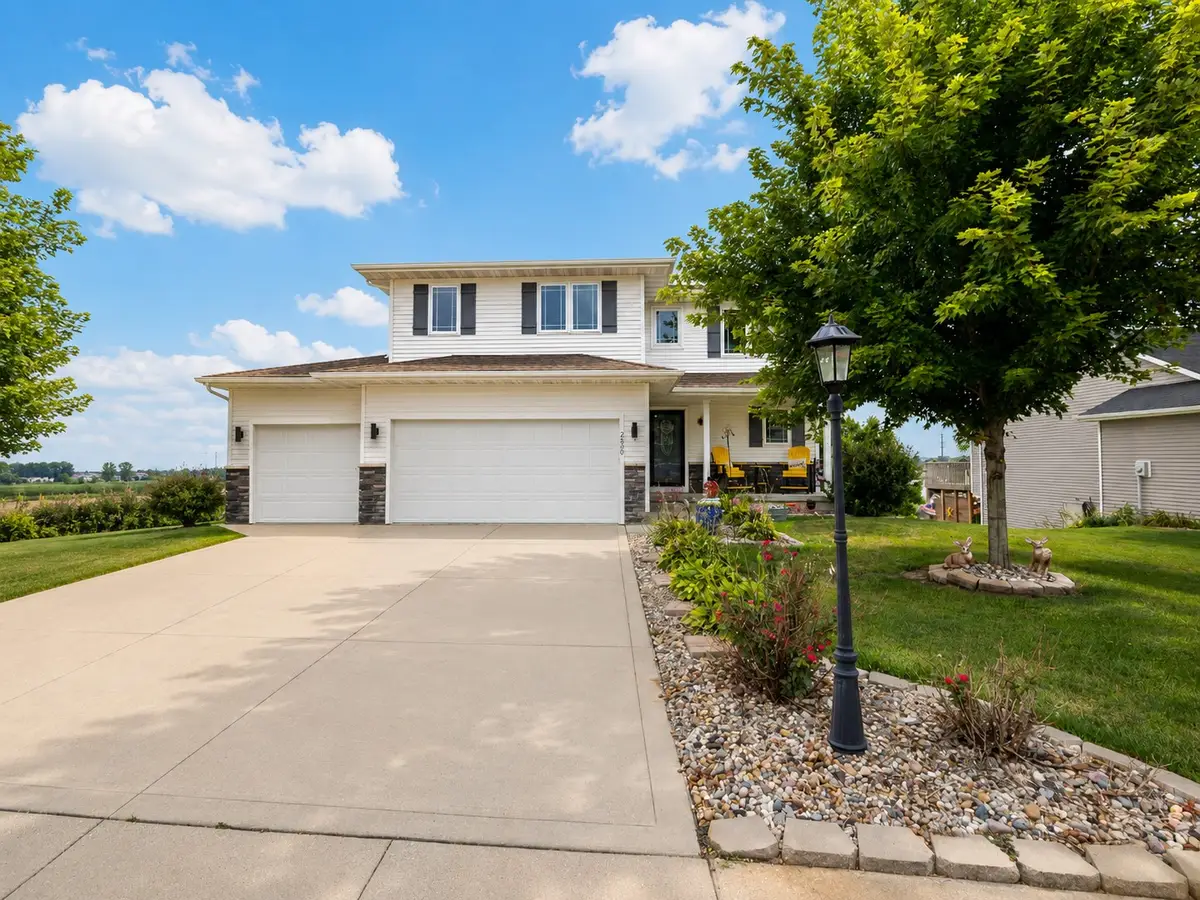 2620 Avery Drive, Norwalk, IA 50211 - #1