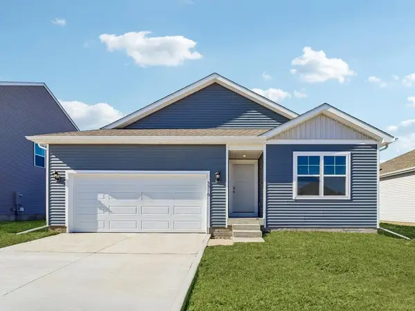 421 Kingfisher Drive, Norwalk, IA 50211