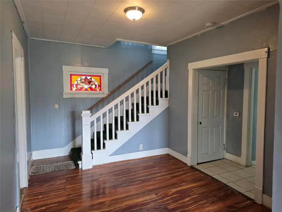 807 May Street, Marshalltown, IA 50158 - #3
