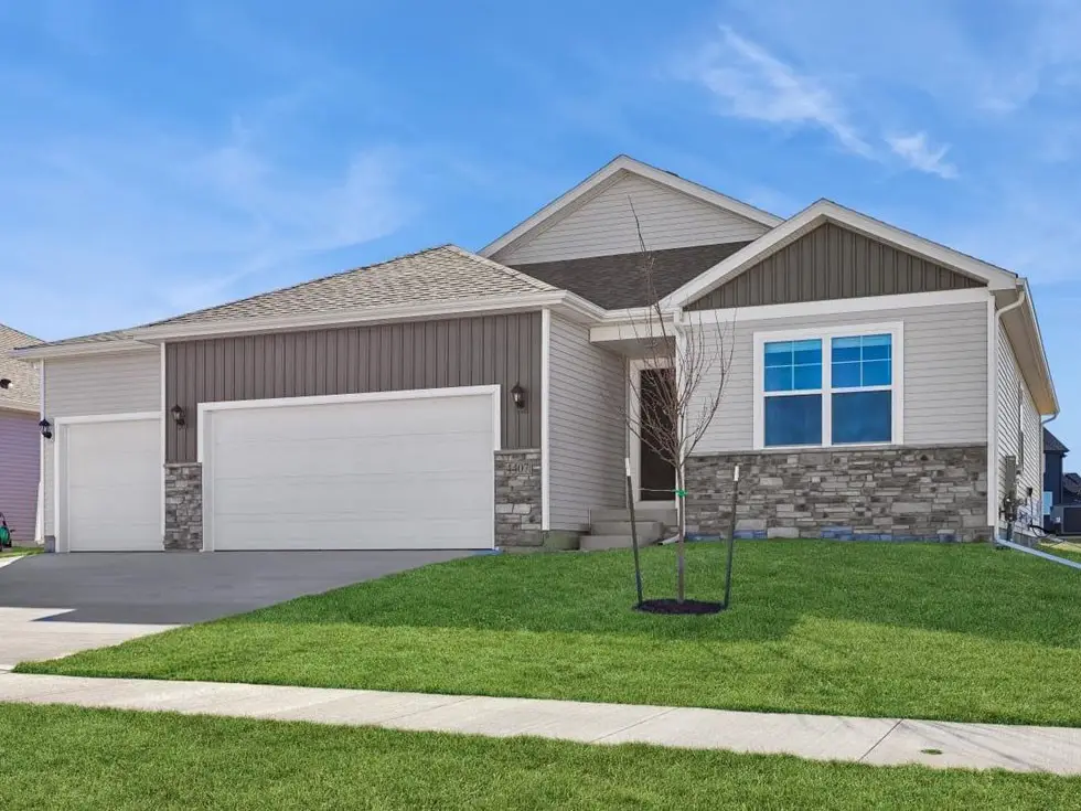 354 Cormorant Drive, Norwalk, IA 50211 - #1