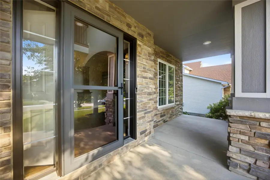 4455 NW 165th Street, Clive, IA 50325 - #2