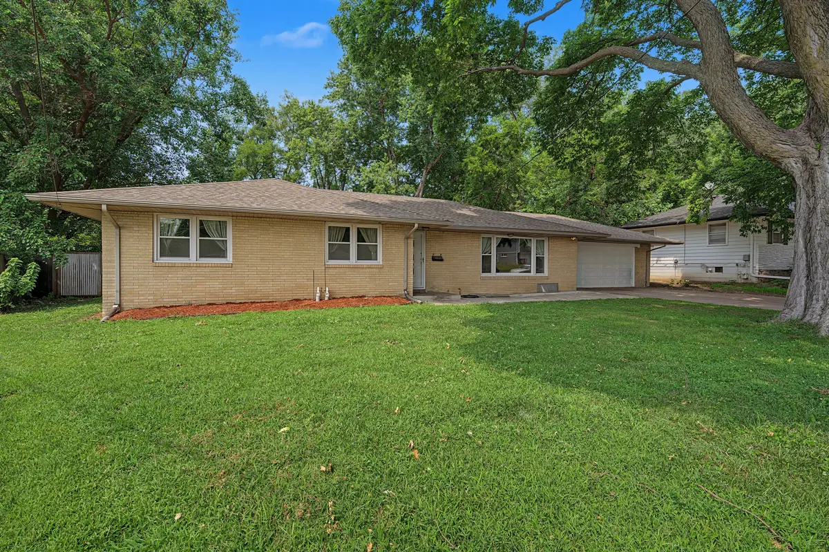 804 17th Street, West Des Moines, IA 50265 - #1