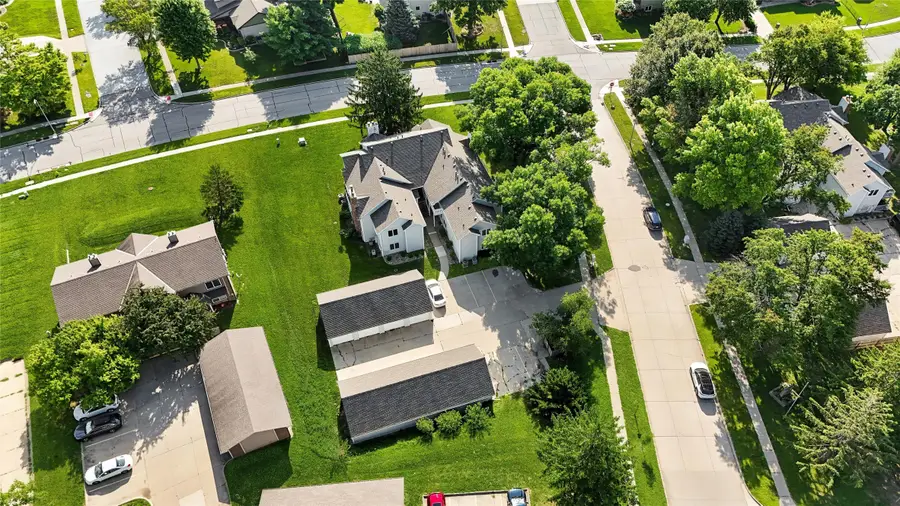 5221 Boulder Drive #7, West Des Moines, IA 50265 - #2