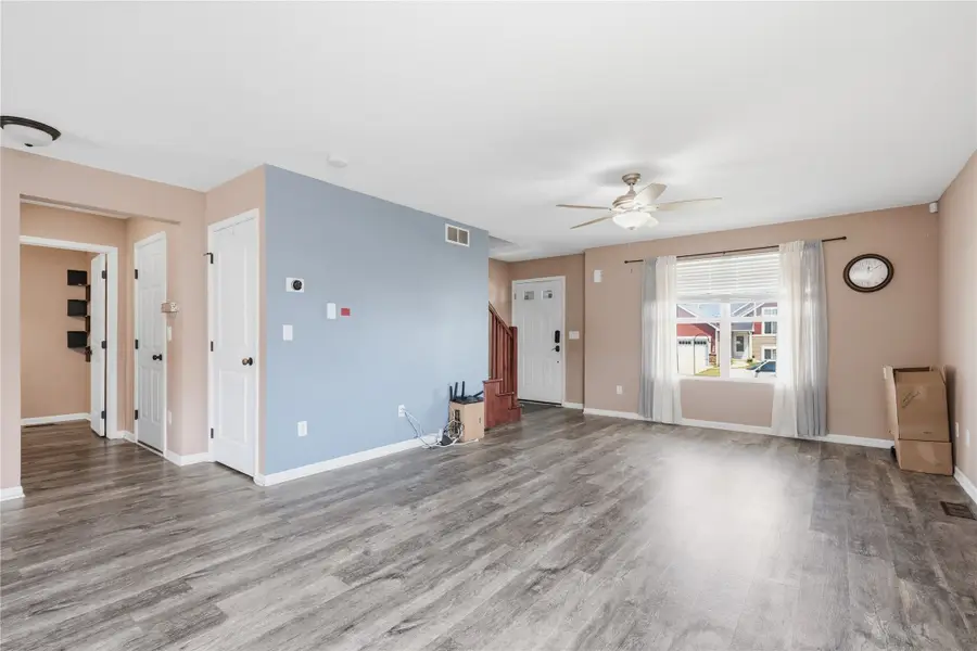 709 36th Street Sw, Bondurant, IA 50035 - #3
