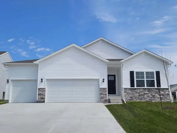 301 Kingfisher Court Sw, Bondurant, IA 50035