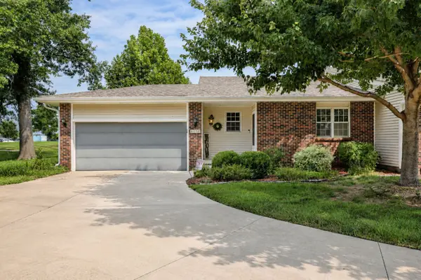6154 Terrace Drive, Johnston, IA 50131